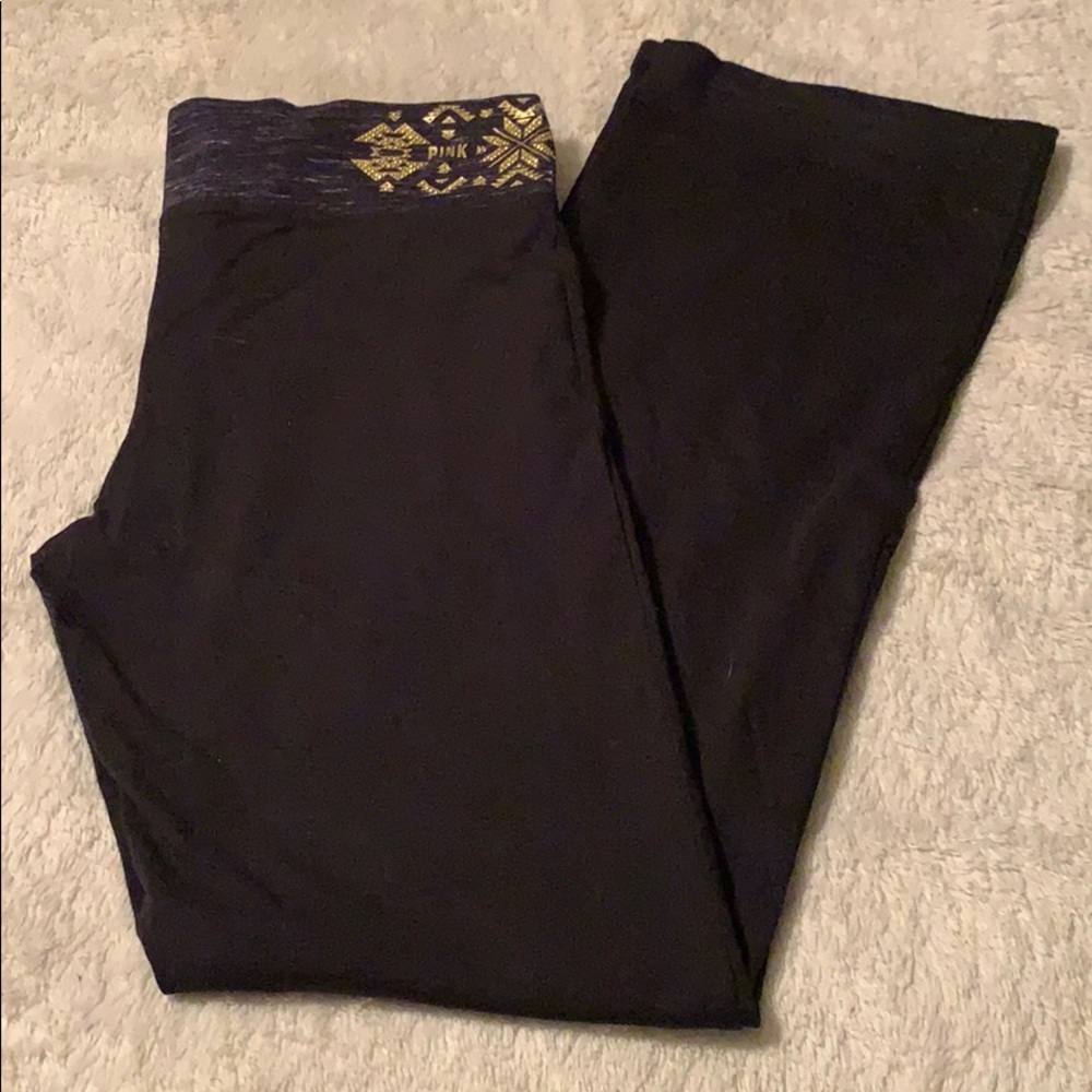 VS Pink Yoga Pants